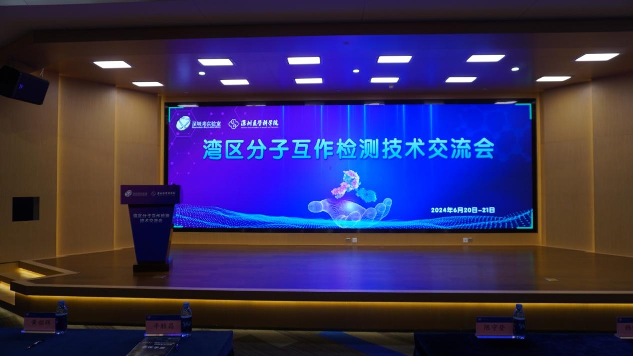 huzuohuiyi2.jpg huzuohuiyi2.jpg